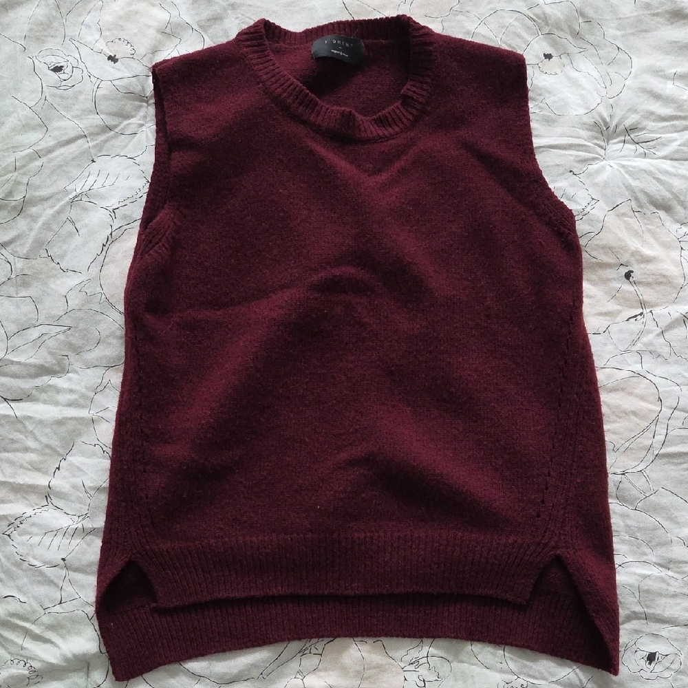 Burgundy Sleeveless Sweater Vest